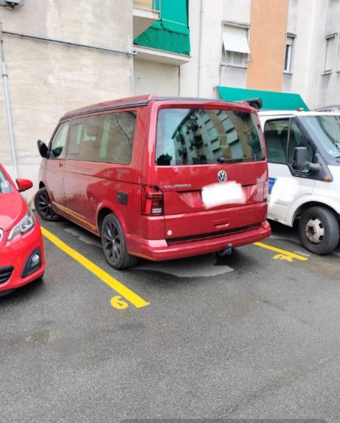 라스페치아 La Casa Di Ele, Parcheggio Privato Gratuito 아파트 외부 사진